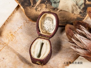 SOLD 上层精灵的庭院 Antique古董真皮戒指盒 珠宝收纳 拍摄道具