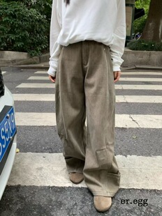 eregg26027韩国2026春款宽松慵懒工装牛仔裤百搭显瘦休闲弯刀裤女