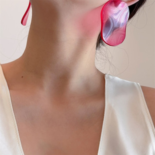 2025蛇年春晚王菲同款虾片耳环女夸张耳饰时尚气质耳钉大虾片耳坠