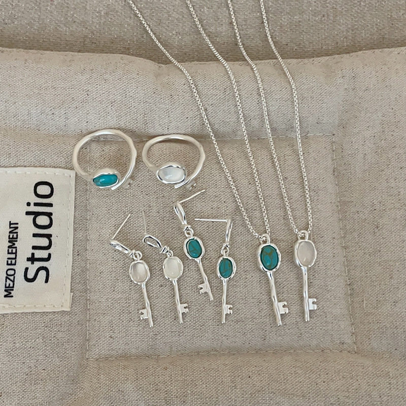 设计感绿松石玛瑙钥匙造型项链戒指耳钉女个性独特时尚颈链毛衣链