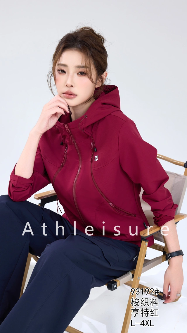 慕格正品轻奢品牌休闲卫衣女26年秋新红色梭织连帽时尚大码单上衣