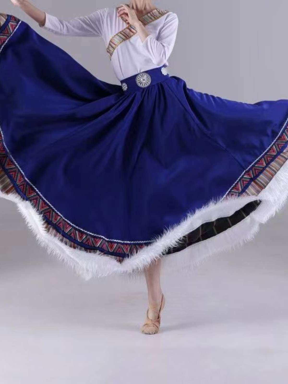 藏族舞蹈服女半身裙大摆裙水袖藏舞练习裙民族风舞蹈裙舞台演出服