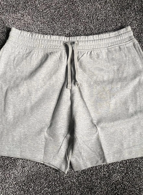 好穿舒适 GYMSHARK CREST 刺绣鲨鱼标百搭舒适运动短裤健身撸铁