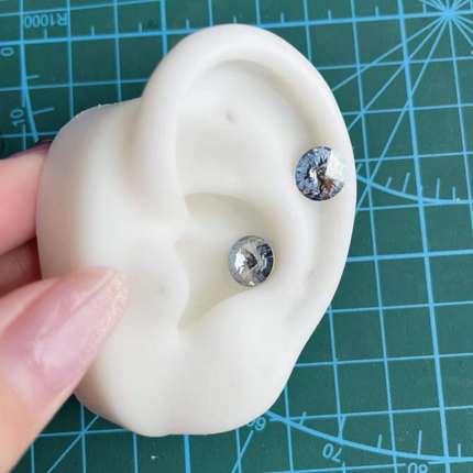大爆闪碟形蓝灰色螺丝拧球耳蜗耳骨钉0.8mm细杆钛钢穿刺耳饰饰品