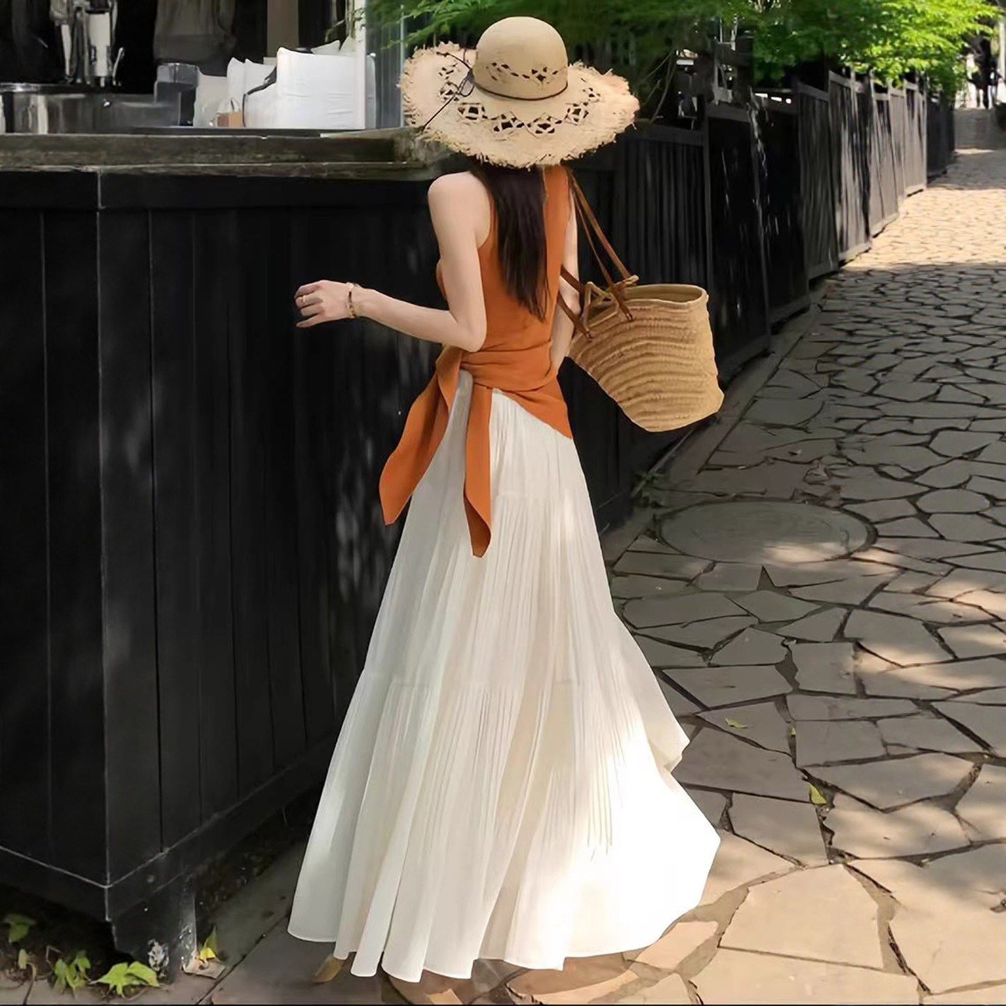 白色蛋糕半身裙女2026新款夏季垂感a字纱裙长款小个子雪纺百褶裙