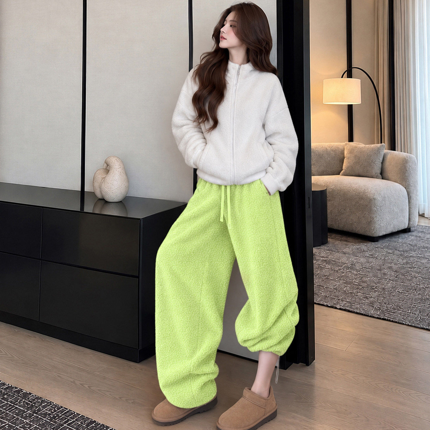 绿色摇粒绒运动裤女2026新款秋冬季加绒加厚卫裤小个子弯刀阔腿裤
