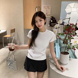 正肩短袖t恤女2026新款夏季白色大码胖mm修身显瘦内搭打底衫上衣
