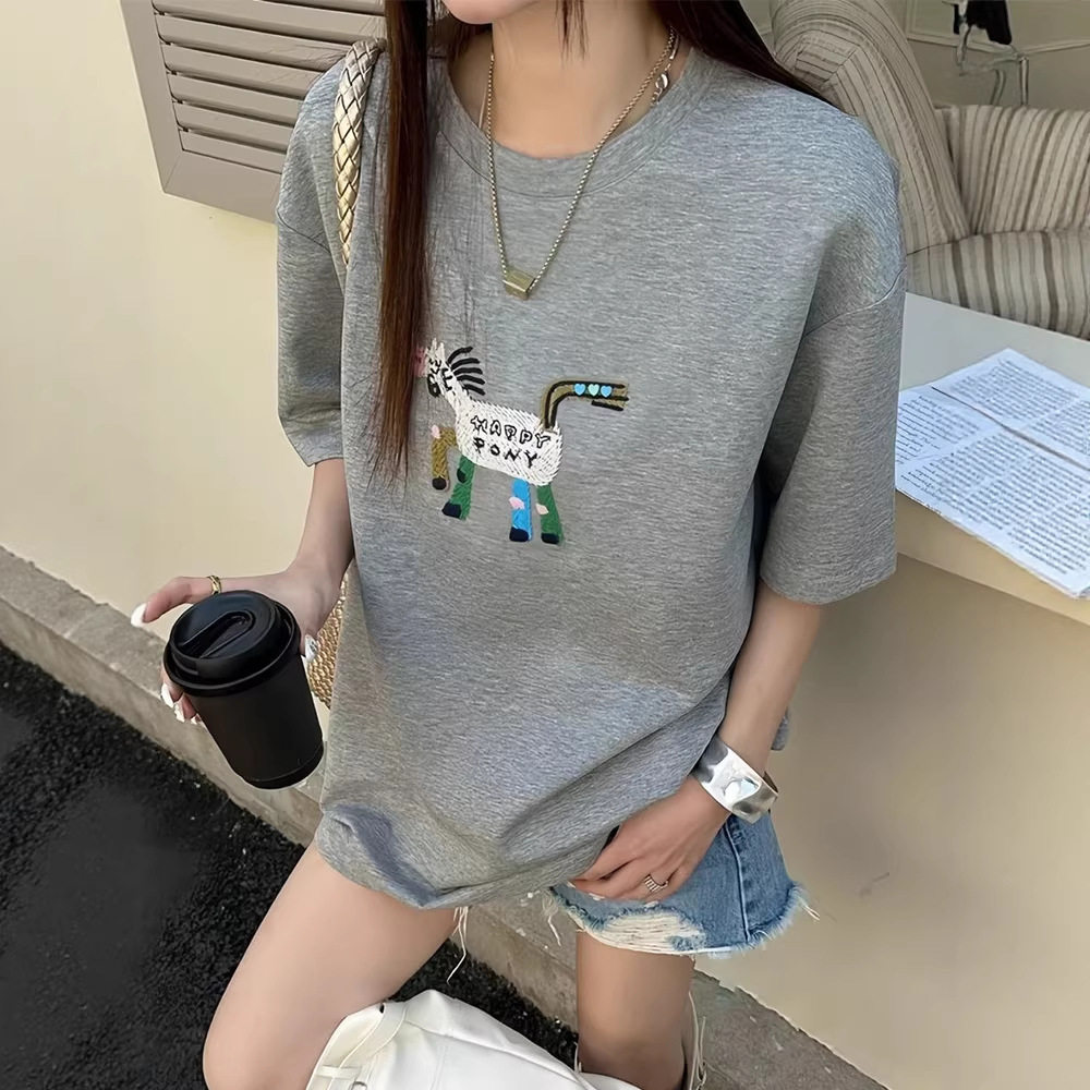 小马刺绣短袖T恤女夏季2026新款韩版显瘦宽松复古减龄针织衫上衣