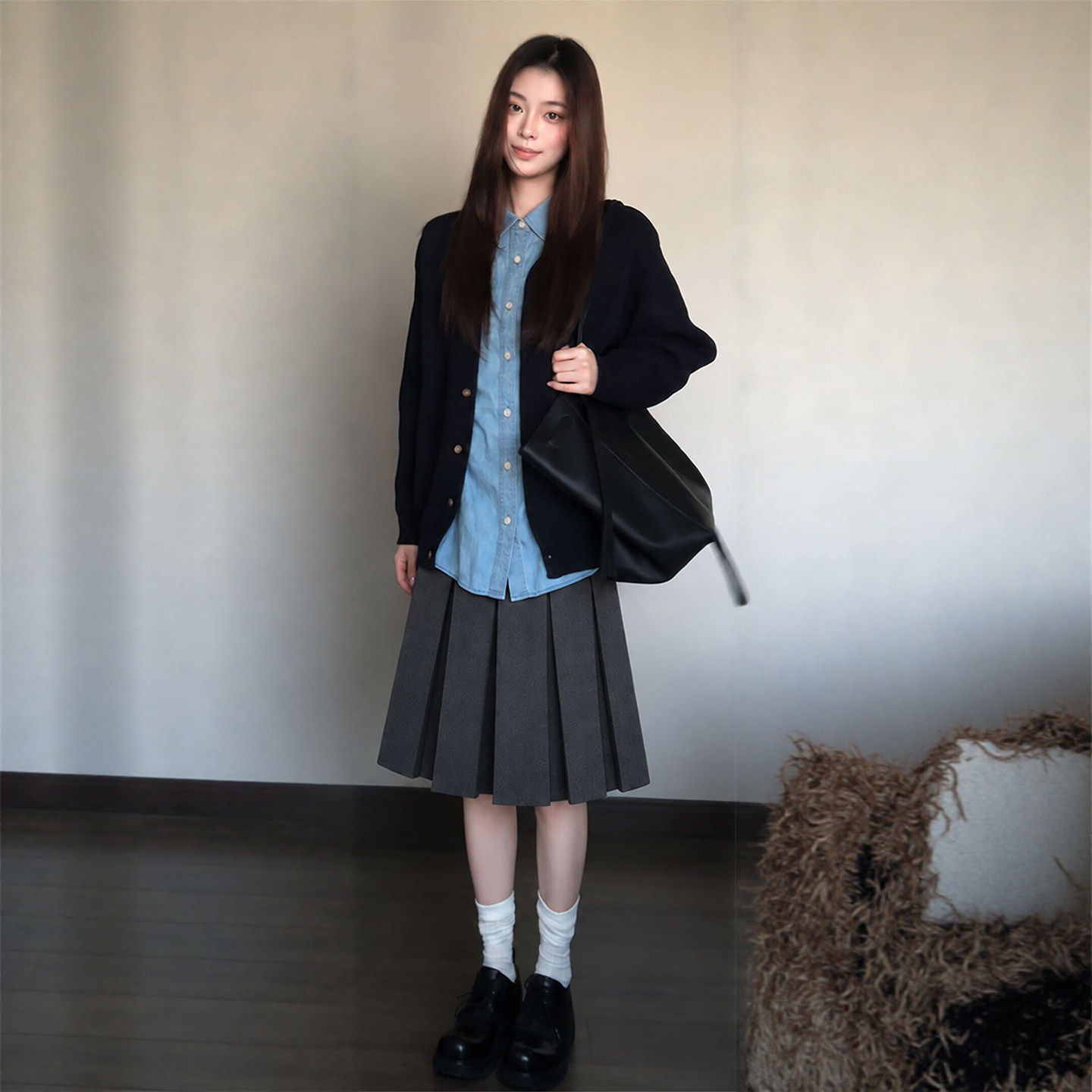 百褶半身裙女2026冬新款灰色高腰a字半裙五分中裙学院风毛呢短裙