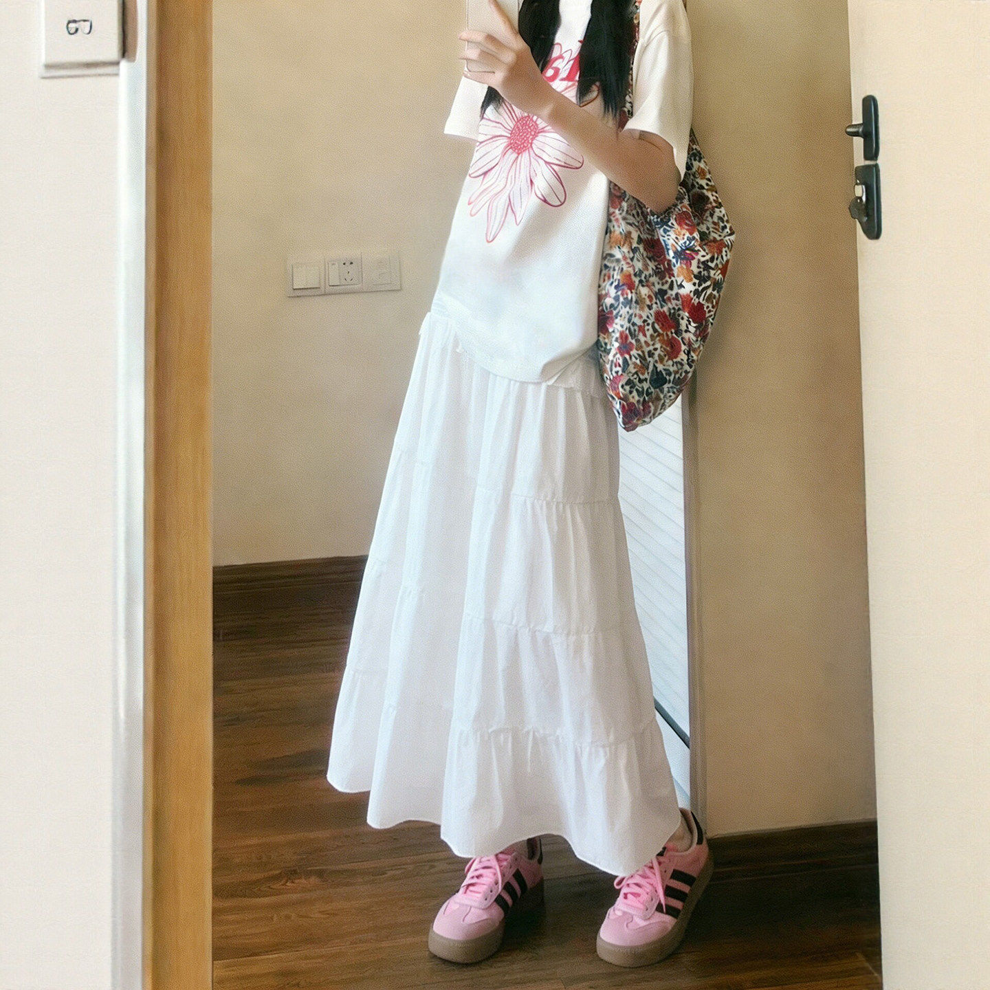 白色半身裙女夏季2026新款大码a字蓬蓬蛋糕裙小个子巨好看中长裙