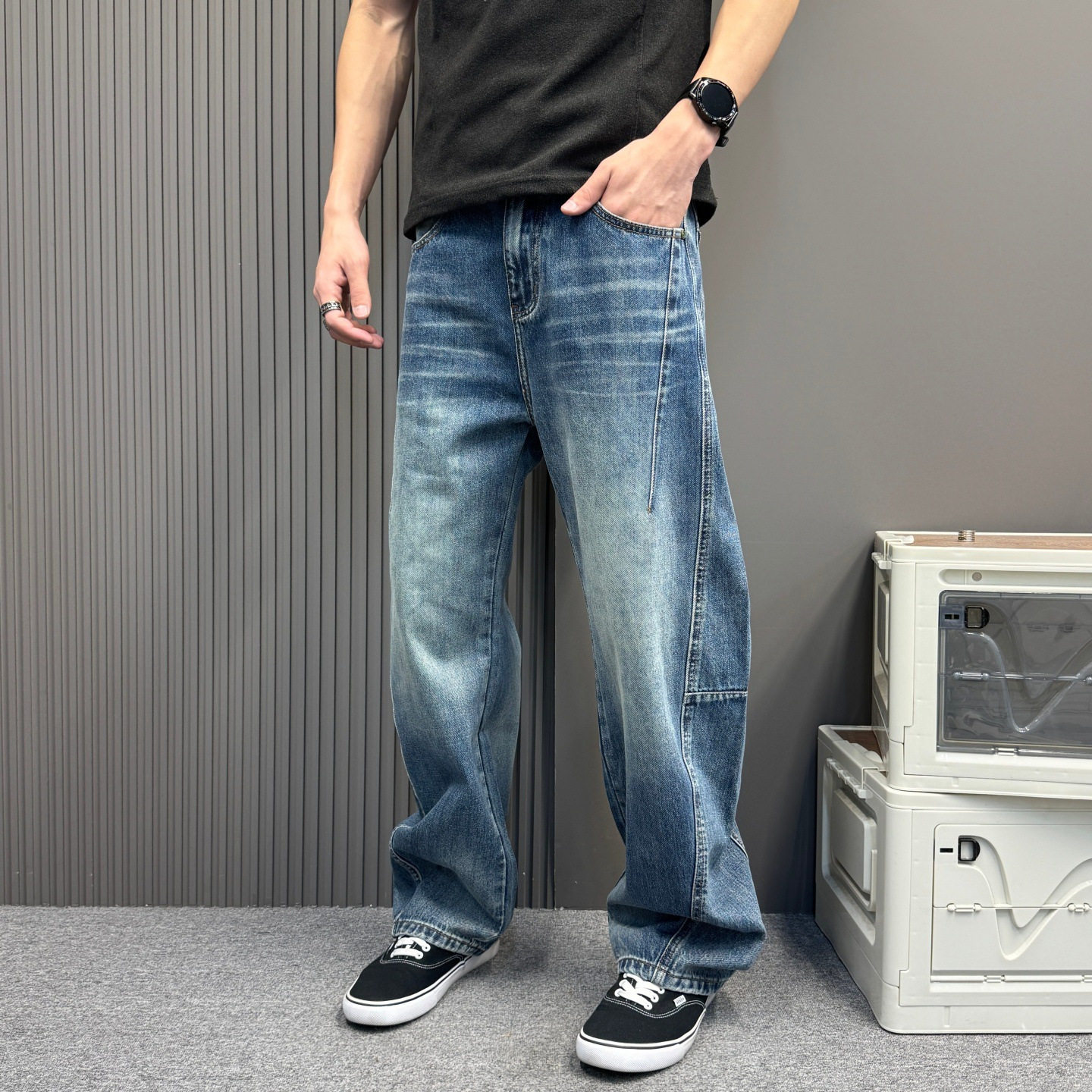 高街百搭复古休闲拼接直筒牛仔裤秋季上新水洗廓形设计感弯刀裤男