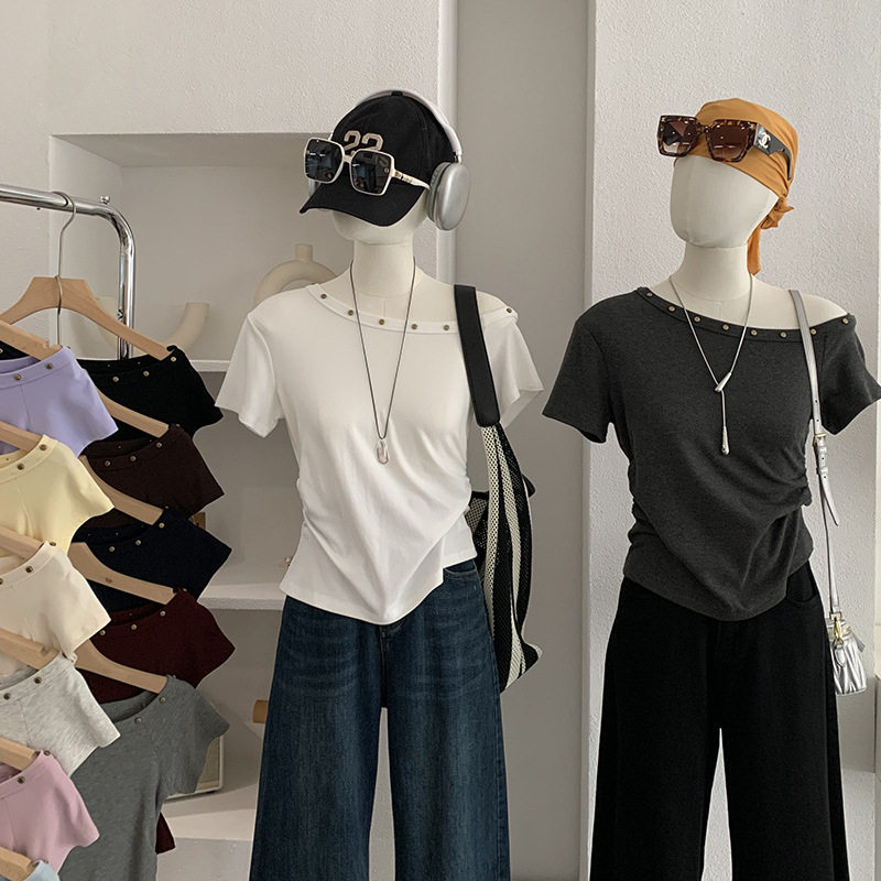 欧玛莱 纯欲风露肩铆钉斜领短袖修身显瘦纯色内搭打底衫T恤女5921