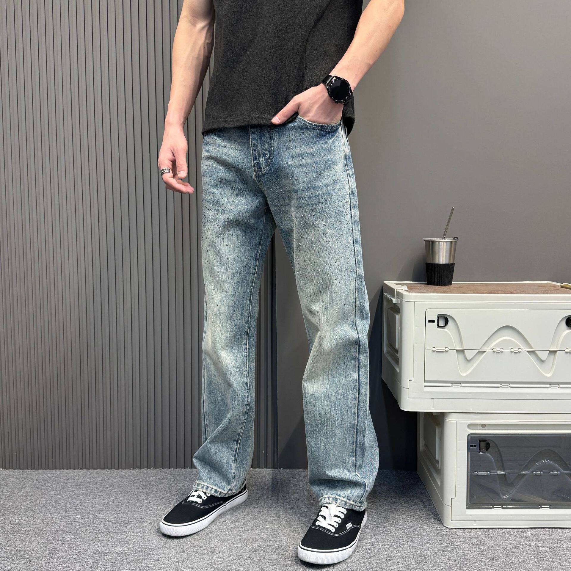 新款烫钻牛仔裤男款秋季2026潮牌复古潮流宽松男生哈伦裤长裤痞帅