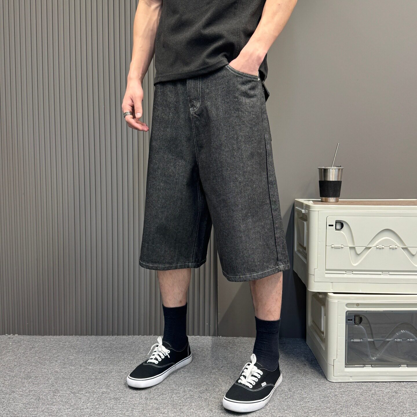 夏季极简通勤美式复古黑色七分牛仔短裤男女同款原牛宽松直筒中裤