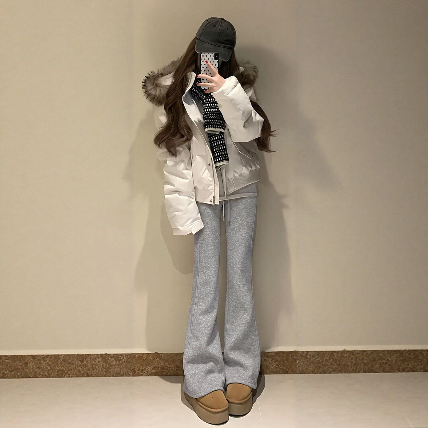 加绒微喇运动裤女2026秋冬季灰色新款修身显瘦喇叭裤美式休闲卫裤
