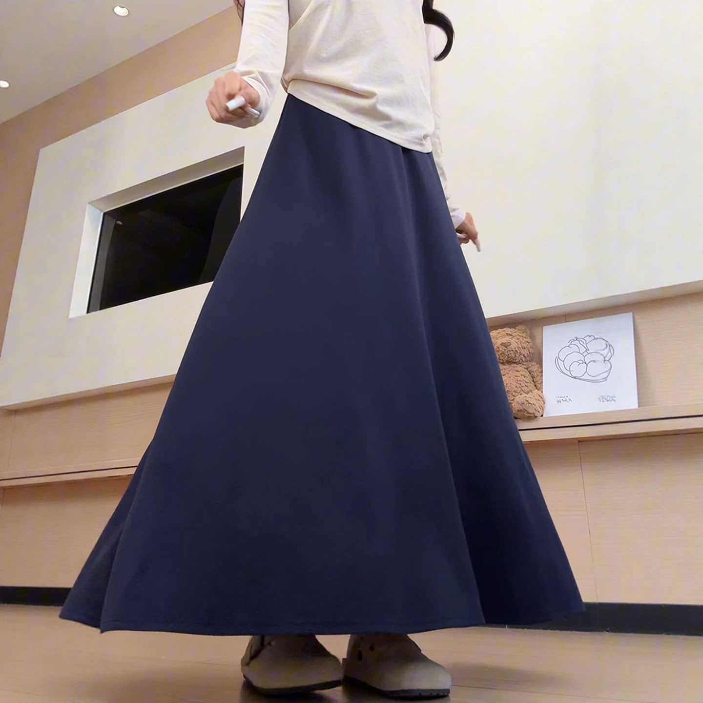 大码半身裙女秋季胖mm宽松显瘦a字裙伞裙梨型身材中长款包臀裙子