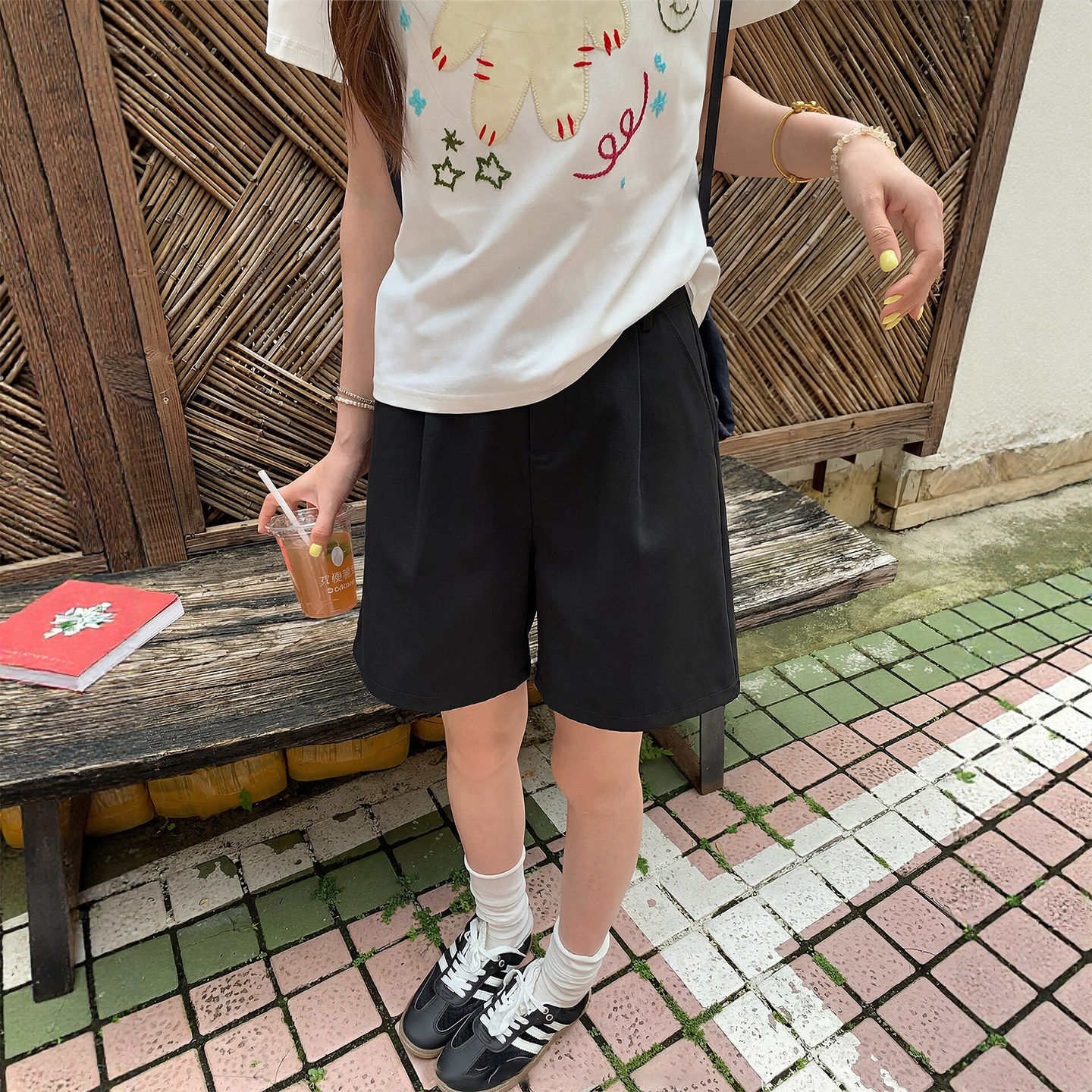 黑色西装短裤女夏季薄款高腰a字显瘦宽松休闲外穿阔腿冰丝五分裤