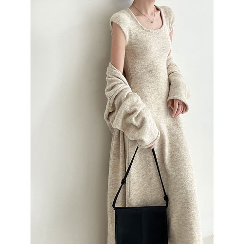 法式气质针织连衣裙+外套套装