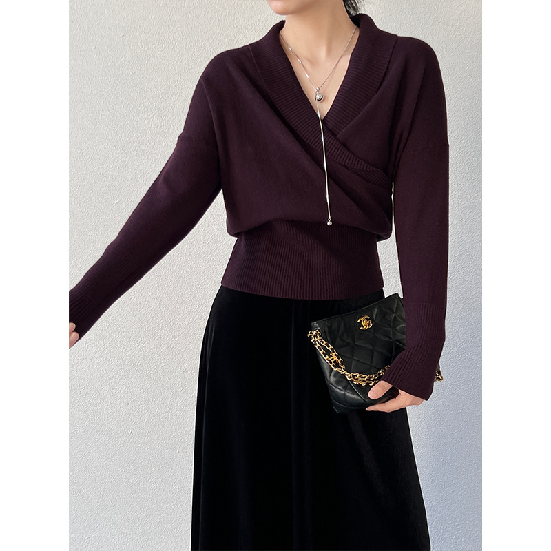 秋冬韩系简约V领收腰保暖毛衣女