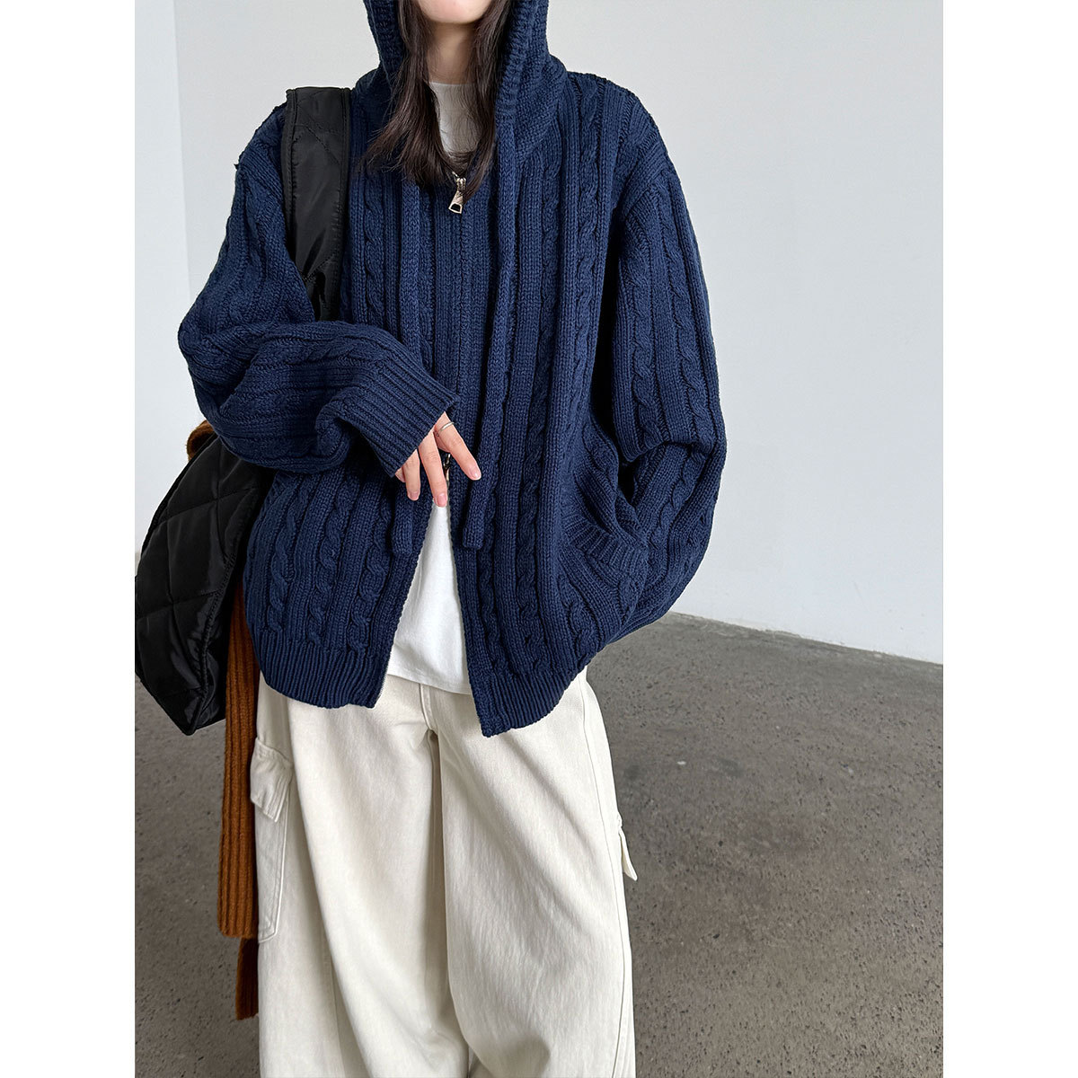 连帽双拉链毛衣外套女