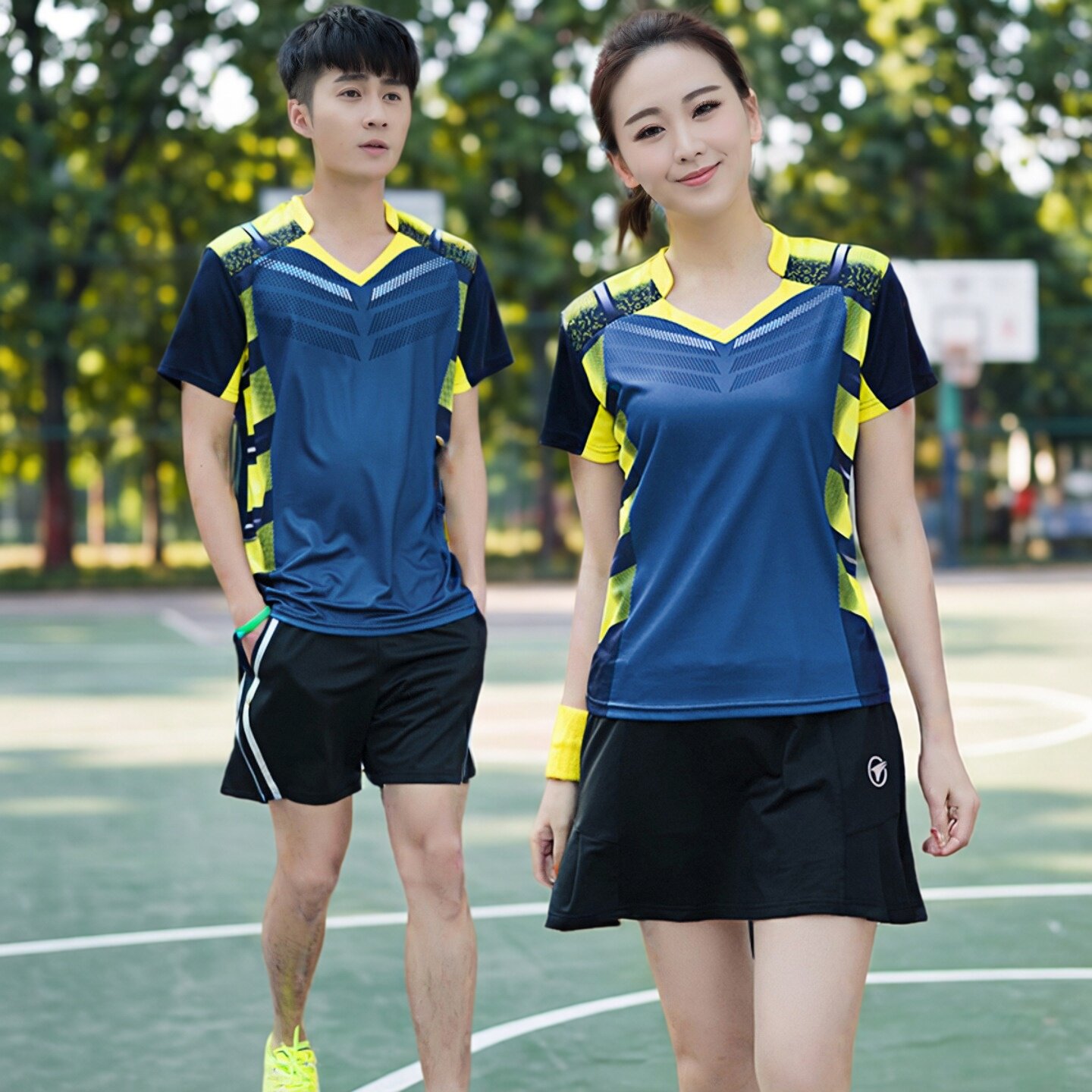 羽毛球服套装男女运动短裙定制图片