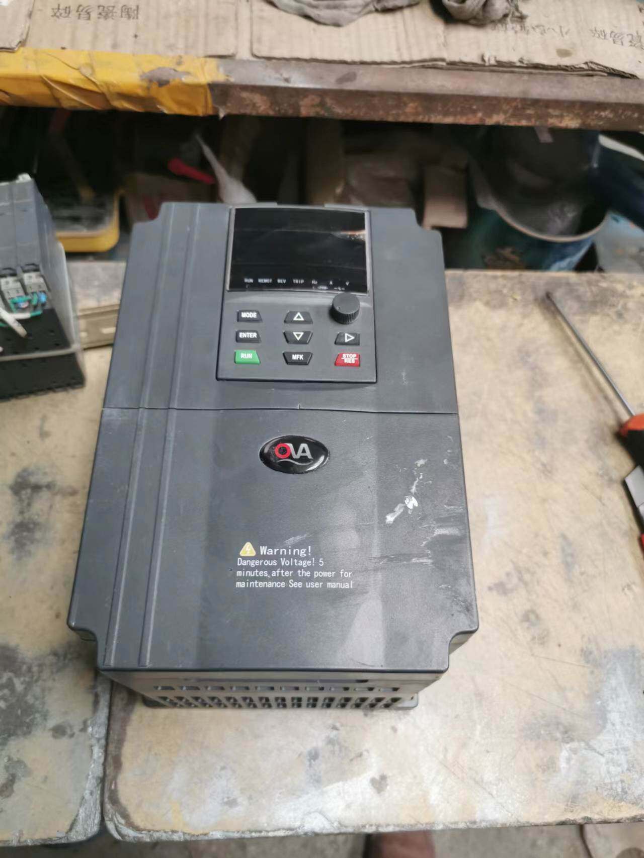 $欧华变频器em590n-g5.5/p7.5t4b 5.5kw 现货 实物图 质保询价