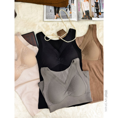 蕾丝拼接V领带胸垫内衣