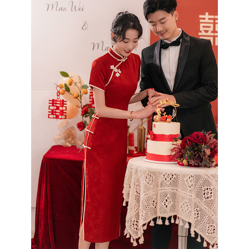 旗袍敬酒服新娘酒红色结婚订婚礼服裙出阁宴回门连衣裙大气高级