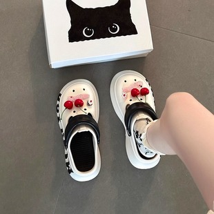 时尚百搭小众设计樱桃洞洞鞋女新款夏季外穿防滑厚底包头半凉拖鞋