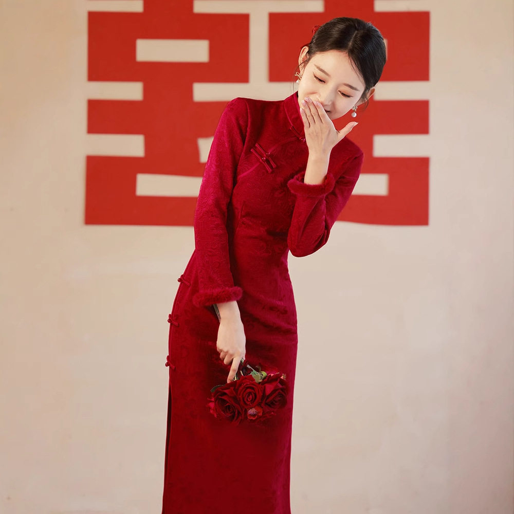 红色礼服裙冬天加绒秋冬旗袍新娘结婚便装敬酒服冬季2025新款