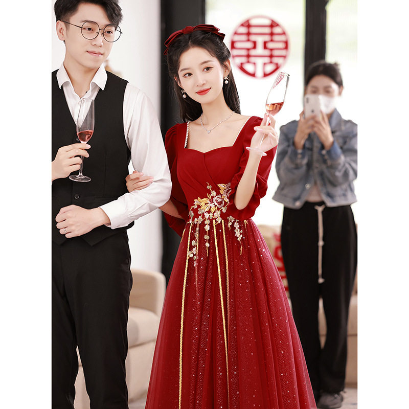 大码敬酒服新娘显瘦2025新款酒红色胖mm结婚订婚回门礼服女高级