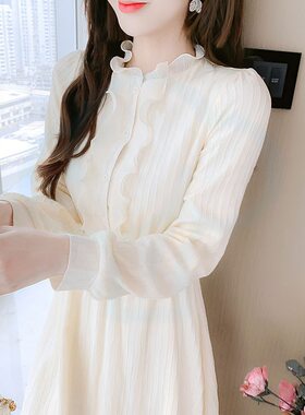 风衣内搭连衣裙温柔打底连裙女法式感气质加绒加厚