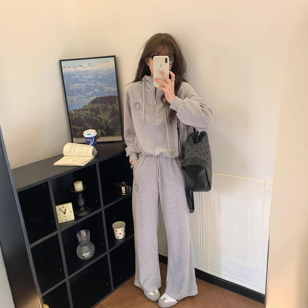 韩版运动休闲套装女春季新款哈吉犬连帽半拉链卫衣直筒长裤两件套