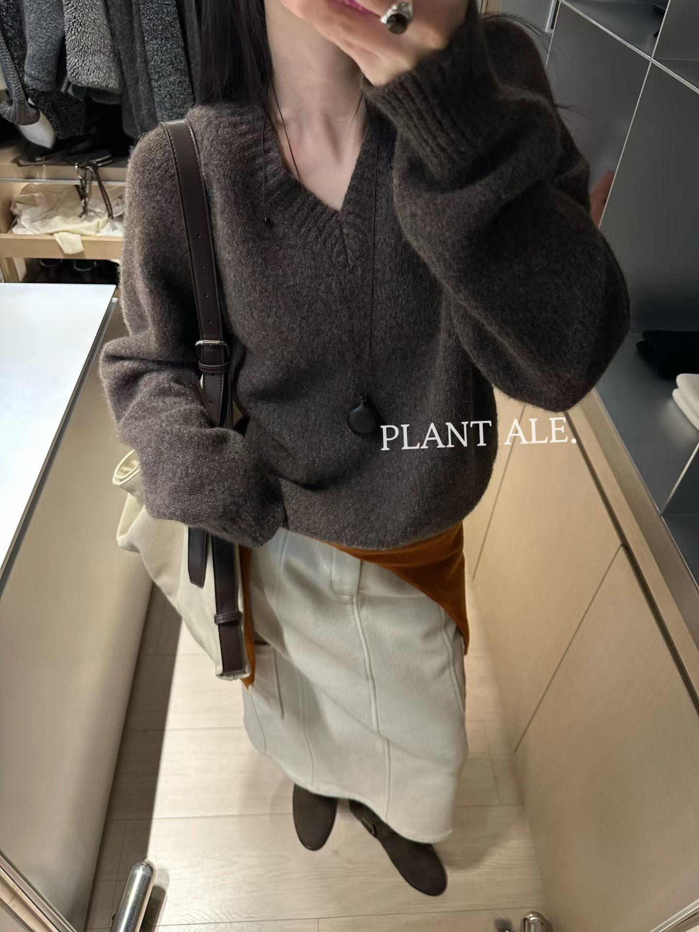 Plant ale~冬上新极简风V领宽松慵懒温柔保暖毛衣