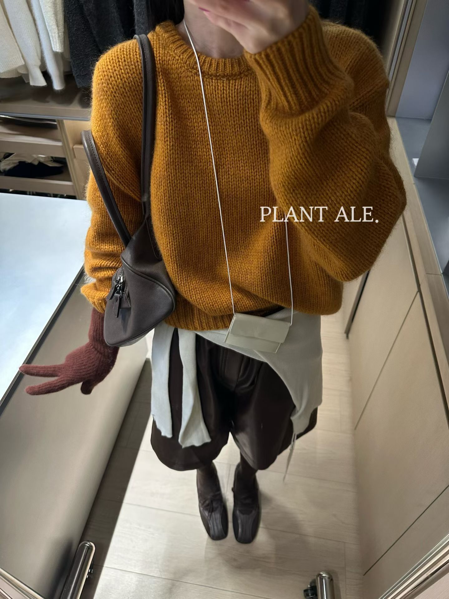 Plant Ale~冬上新法式慵懒圆领宽松长袖保暖毛衣