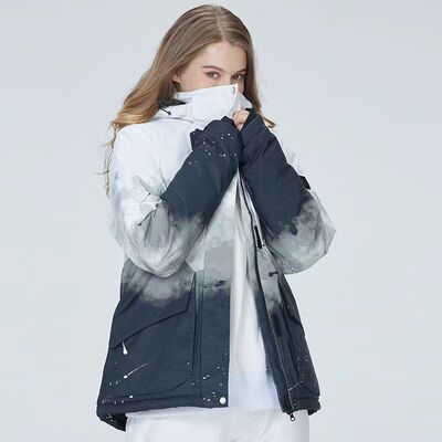 ARCTICQUEEN滑雪服保暖防水