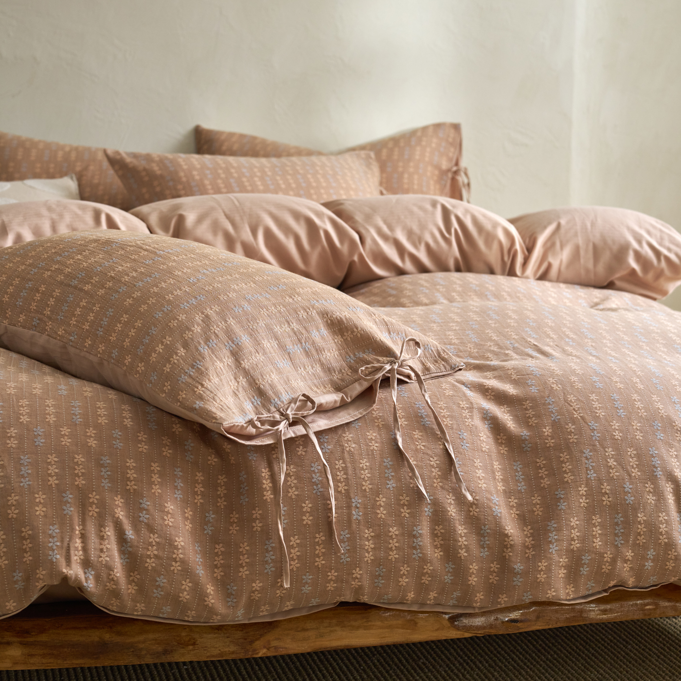 南法假日新疆长绒棉提花系带床笠四件套全棉纯棉床上用品床单被套