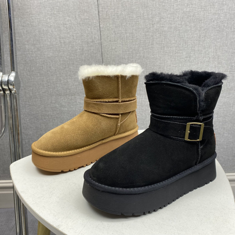 2025新款牛皮羊毛口厚底雪地靴女皮带搭扣中筒毛绒保暖棉鞋