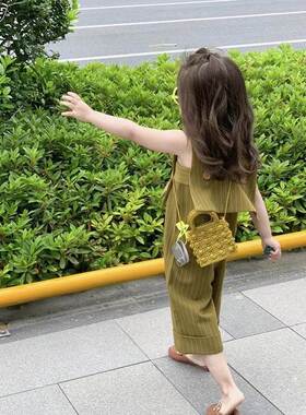 女童条纹哈衣军绿色背带裤儿童夏季薄款洋气无袖连体裤复古两件套