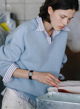 LINHOUSE复古蓝色V领保暖毛衣简约宽松休闲通勤紫色针织衫上衣女