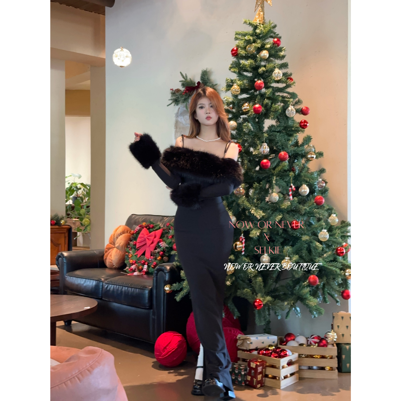 Selkie24 秋冬系列 黑色一字肩长连衣裙 品牌授权