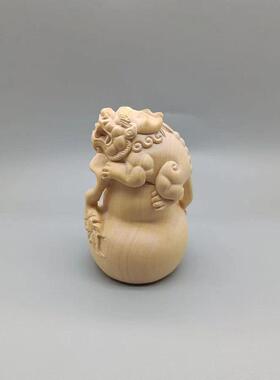 黄杨木雕刻瑞兽抱福实木文玩手把件貔貅葫芦福禄家居装饰品小摆件