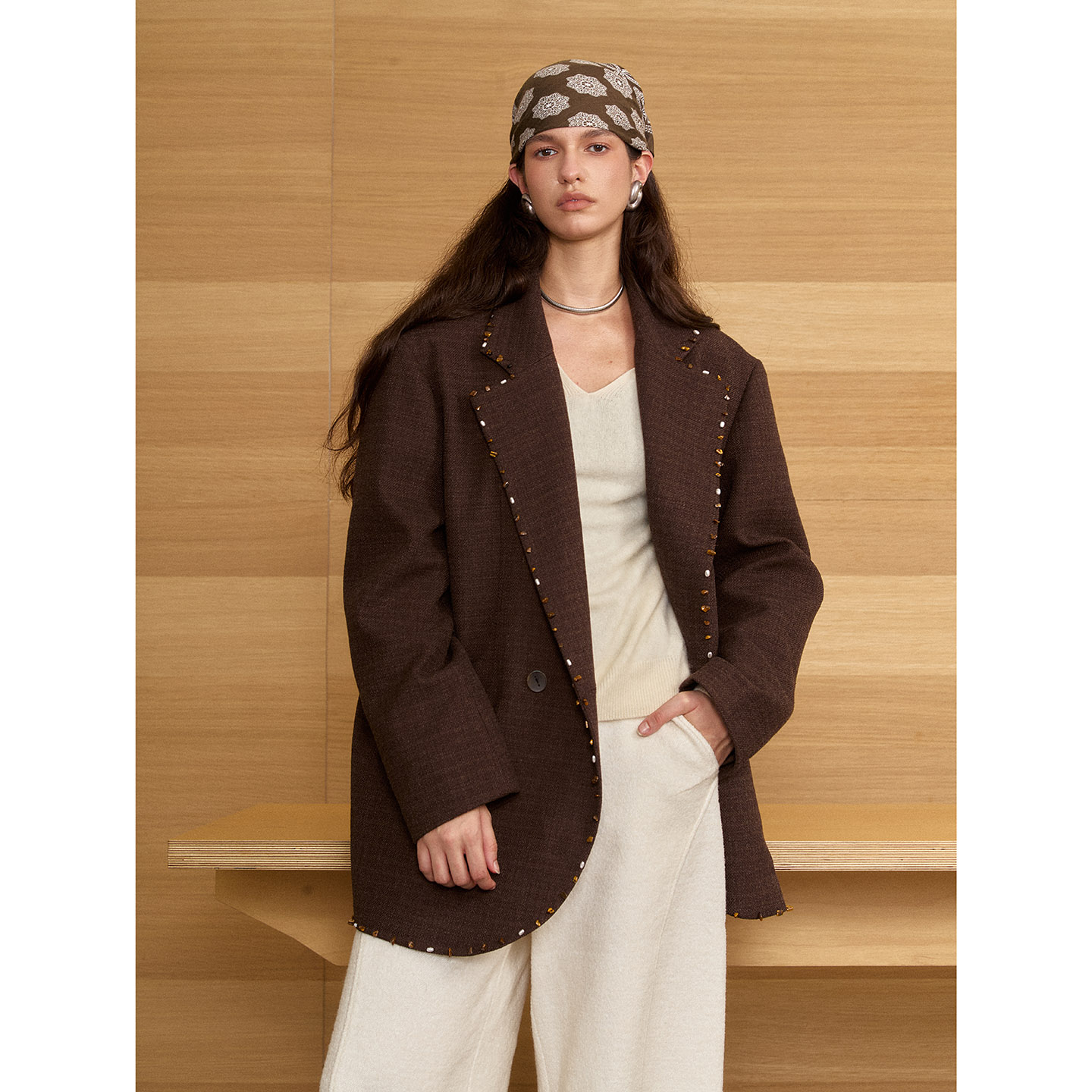 洛边手工钉珠复古宽松廓形西装