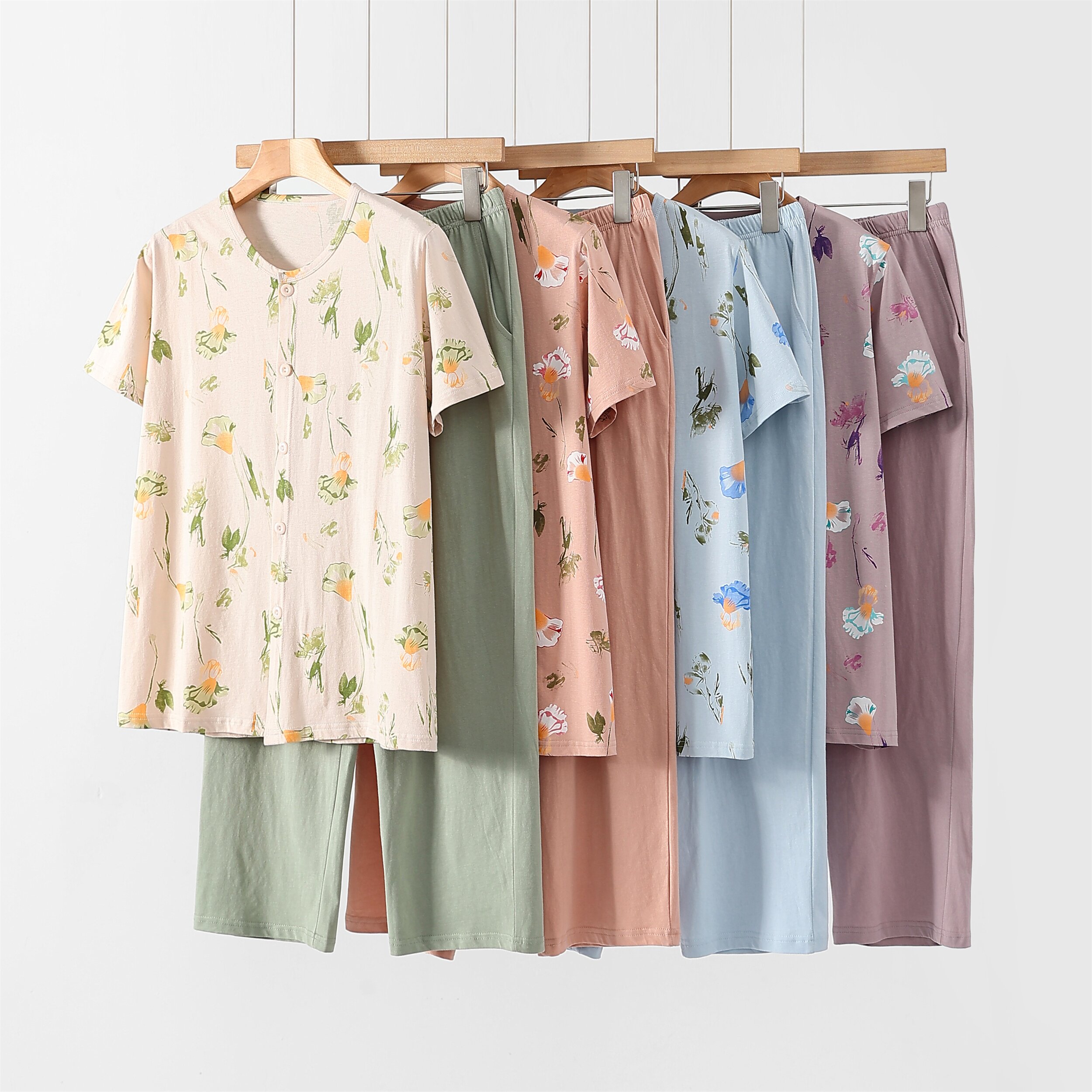 纯棉女睡衣夏季薄款宽松大码家居服中老年全棉开衫短袖九分裤套装