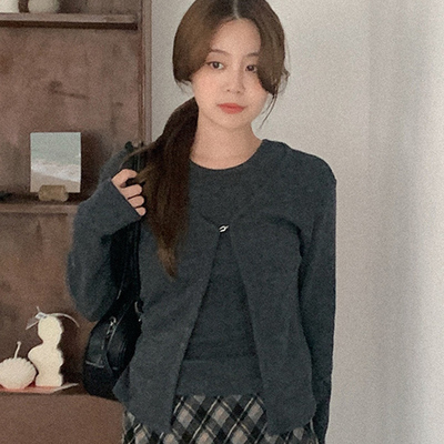 气质淑女百搭亲肤圆领针织开衫女