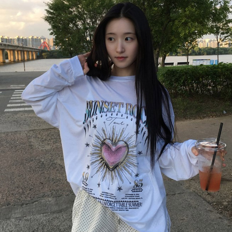 韩国代购直邮2026秋Daybin休闲风爱心印花宽松圆领百搭长袖T恤女