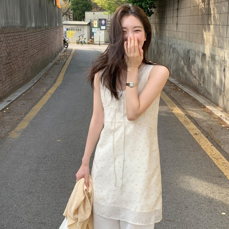 韩国代购直邮2026夏Cherrykoko韩国小清新V领无袖碎花减龄连衣裙