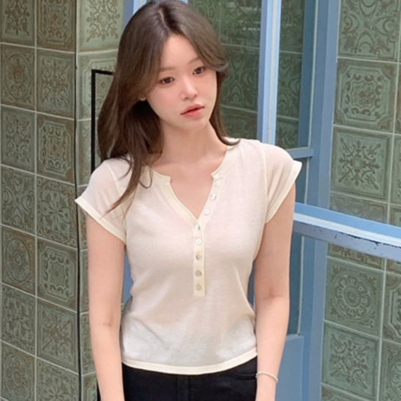 韩国代购直邮2026夏Cherrykoko百搭通勤V领修身显瘦短袖针织衫女