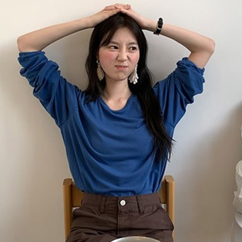 韩国代购直邮2026夏Flily温柔宽松百搭休闲圆领纯色长袖T恤女