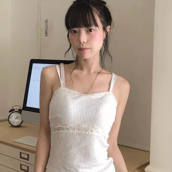 韩国代购直邮2026秋Vinvle甜美少女风蕾丝花边螺纹修身吊带背心女